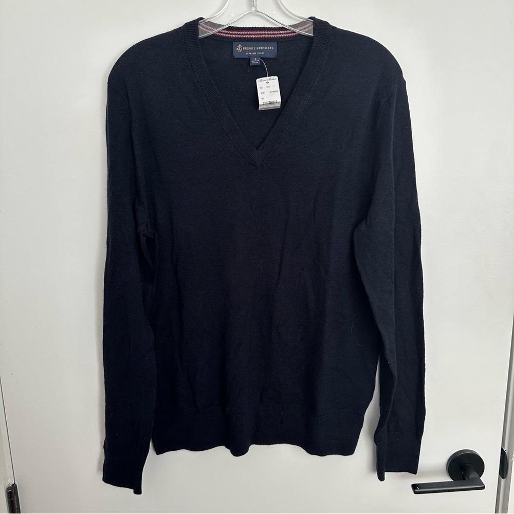 NWT Brooks Brothers Navy Blue Italian Wool V Neck Sweater